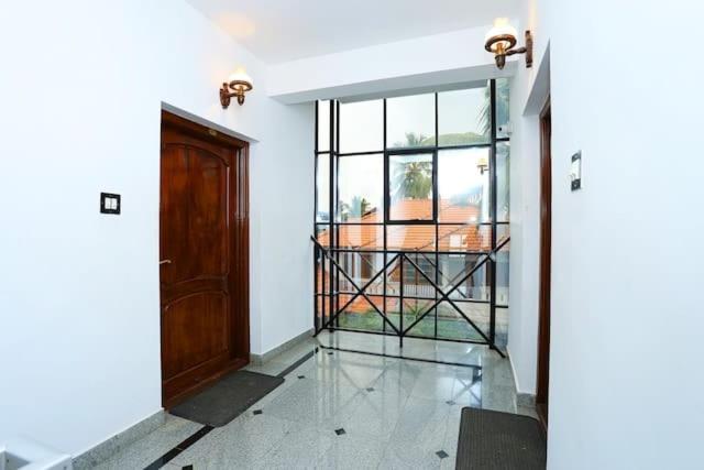 The Solo Apartments Kadavanthra Коччи Экстерьер фото